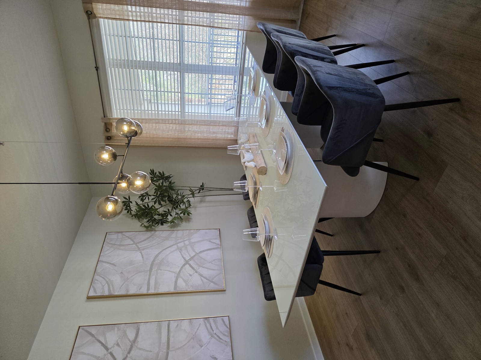 Professionally staged home in Seffner, FL