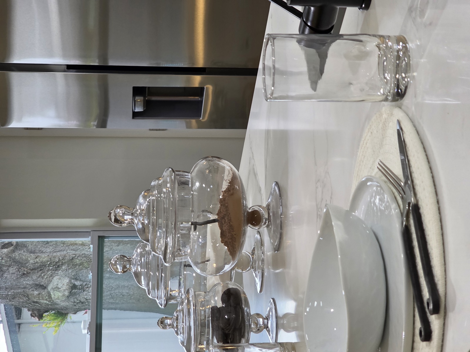 Staged kitchen, Tampa Bay FL